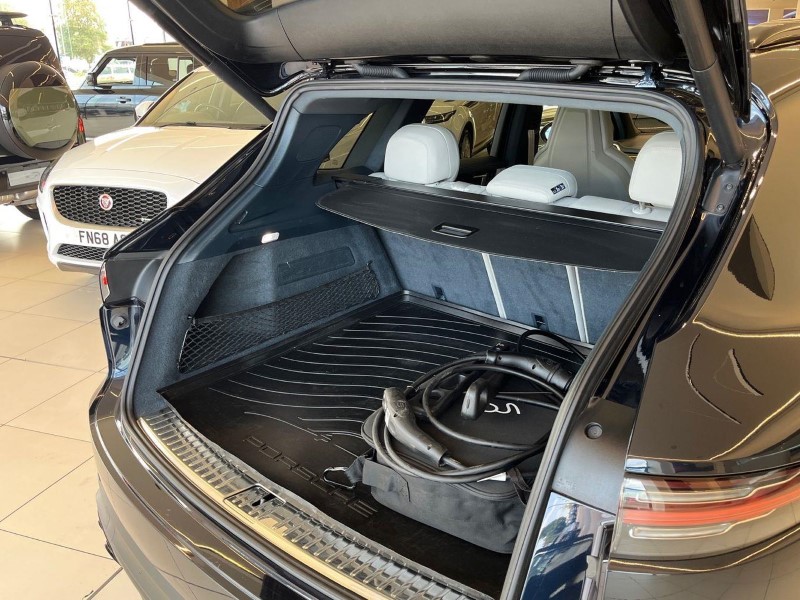 2022 (72) PORSCHE CAYENNE E-Hybrid Platinum Edition 5dr Tiptronic S 5755293