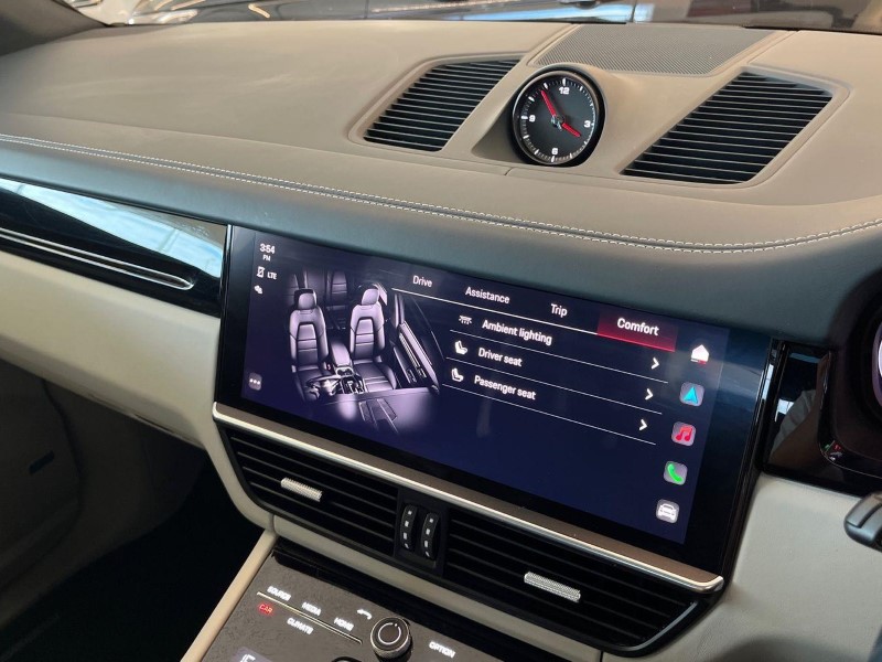 2022 (72) PORSCHE CAYENNE E-Hybrid Platinum Edition 5dr Tiptronic S 5755290