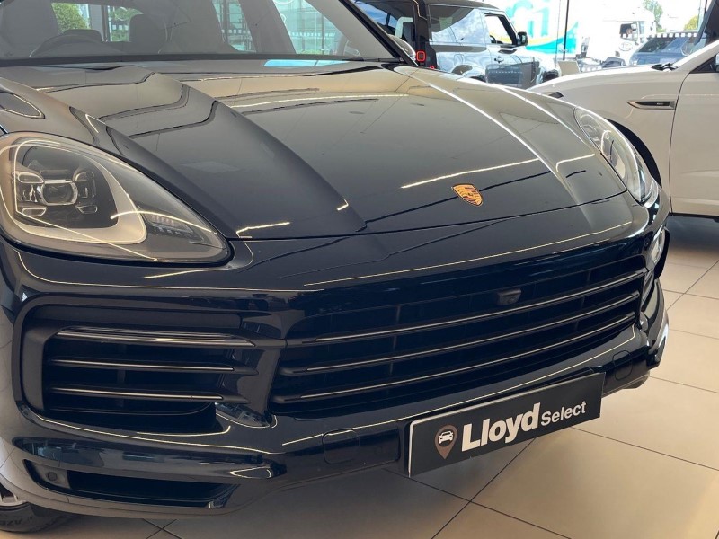 2022 (72) PORSCHE CAYENNE E-Hybrid Platinum Edition 5dr Tiptronic S 5755297