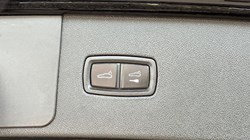 2022 (72) PORSCHE CAYENNE E-Hybrid Platinum Edition 5dr Tiptronic S 5755294