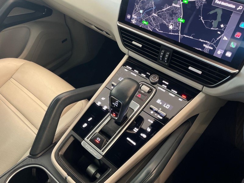 2022 (72) PORSCHE CAYENNE E-Hybrid Platinum Edition 5dr Tiptronic S 5755266