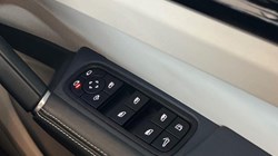 2022 (72) PORSCHE CAYENNE E-Hybrid Platinum Edition 5dr Tiptronic S 5755276