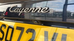 2022 (72) PORSCHE CAYENNE E-Hybrid Platinum Edition 5dr Tiptronic S 5755295