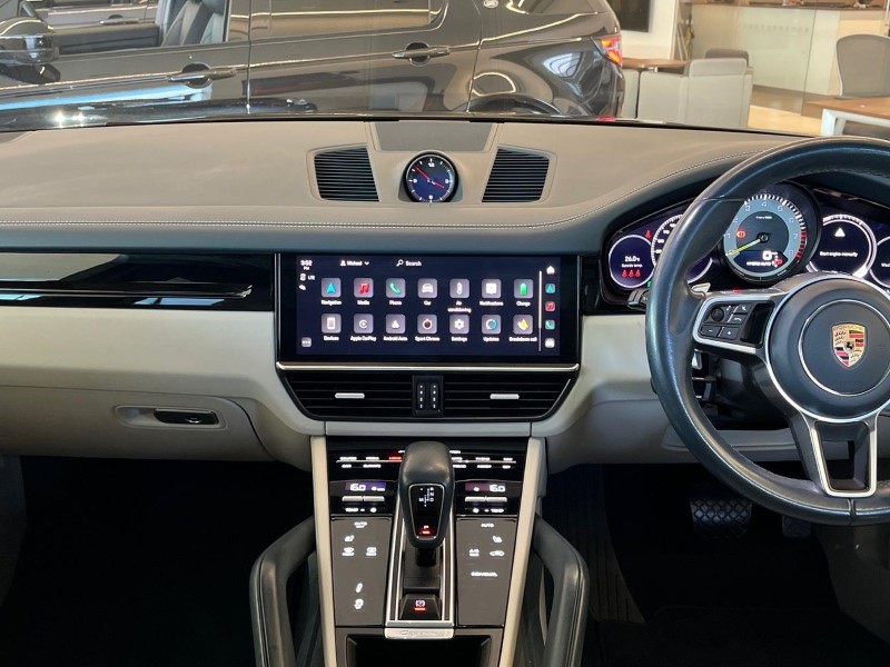 2022 (72) PORSCHE CAYENNE E-Hybrid Platinum Edition 5dr Tiptronic S 5755267