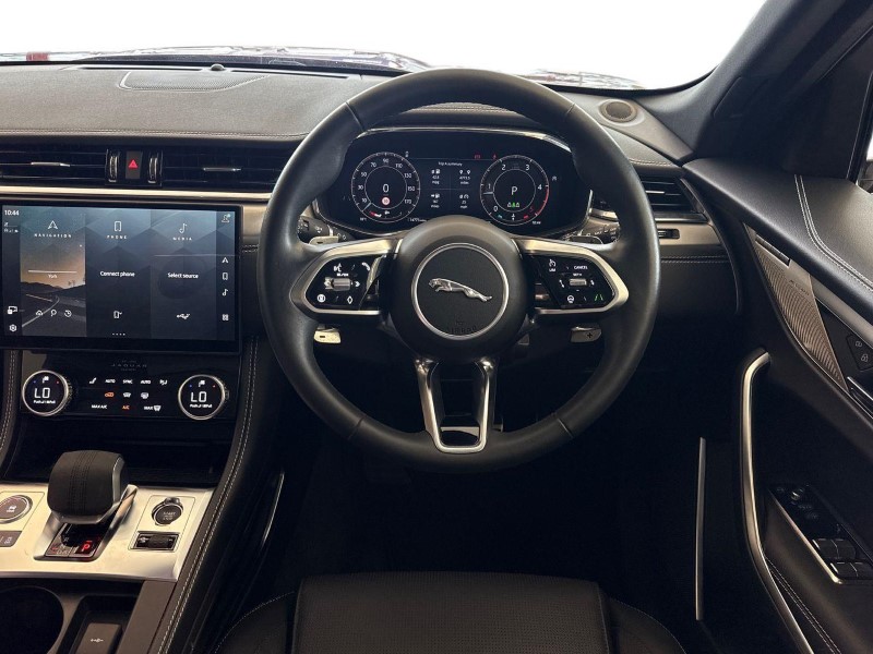 2024 (24) JAGUAR F-PACE 2.0 D200 R-Dynamic SE Black 90th Anniv 5dr Auto 5782640