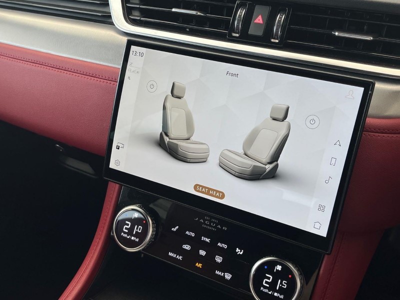 2022 (22) JAGUAR F-PACE 2.0 D200 R-Dynamic SE 5dr Auto AWD 5776879