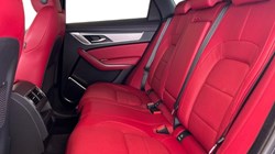 2022 (22) JAGUAR F-PACE 2.0 D200 R-Dynamic SE 5dr Auto AWD 5776848