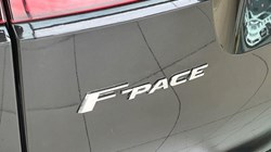 2022 (22) JAGUAR F-PACE 2.0 D200 R-Dynamic SE 5dr Auto AWD 5776889