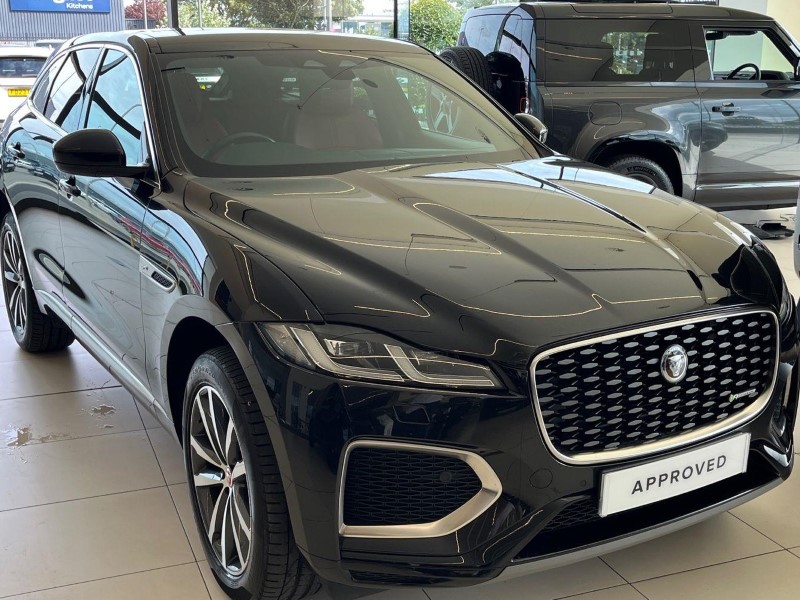 2022 (22) JAGUAR F-PACE 2.0 D200 R-Dynamic SE 5dr Auto AWD 5776895