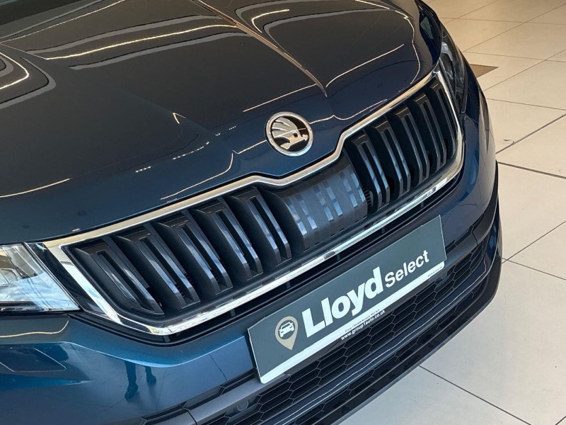 2021 (21) SKODA KODIAQ 1.5 TSI SE Drive 5dr DSG [7 Seat] 5853569