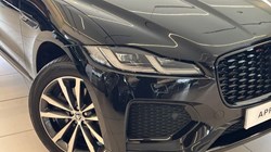 2024 (24) JAGUAR F-PACE 2.0 D200 R-Dynamic SE Black 5dr Auto AWD 5841538