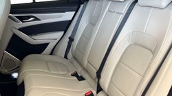 2024 (24) JAGUAR F-PACE 2.0 D200 R-Dynamic SE Black 5dr Auto AWD 5841525