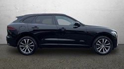 2024 (24) JAGUAR F-PACE 2.0 D200 R-Dynamic SE Black 5dr Auto AWD 5841526