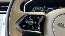 2024 (24) JAGUAR F-PACE 2.0 D200 R-Dynamic SE Black 5dr Auto AWD 5841549