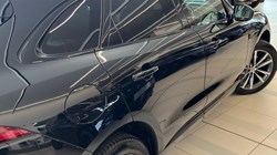 2024 (24) JAGUAR F-PACE 2.0 D200 R-Dynamic SE Black 5dr Auto AWD 5841575