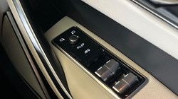 2024 (24) JAGUAR F-PACE 2.0 D200 R-Dynamic SE Black 5dr Auto AWD 5841544