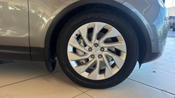 2021 (71) LAND ROVER DISCOVERY 3.0 D250 S 5dr Auto 5845137