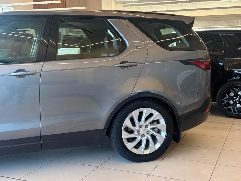 2021 (71) LAND ROVER DISCOVERY 3.0 D250 S 5dr Auto 5845182