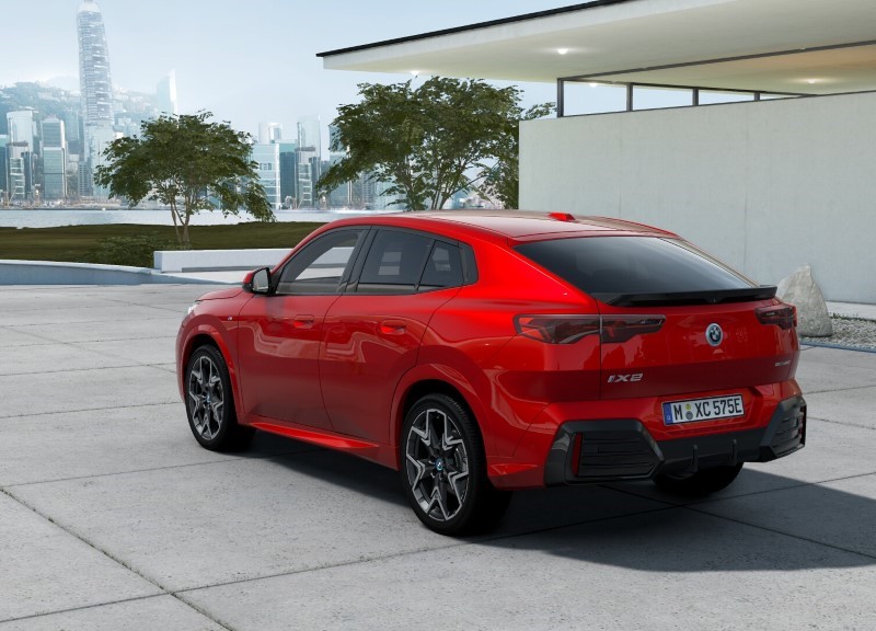  BMW iX2 150kW eDrive20 M Sport 65kWh 5dr Auto 3280845