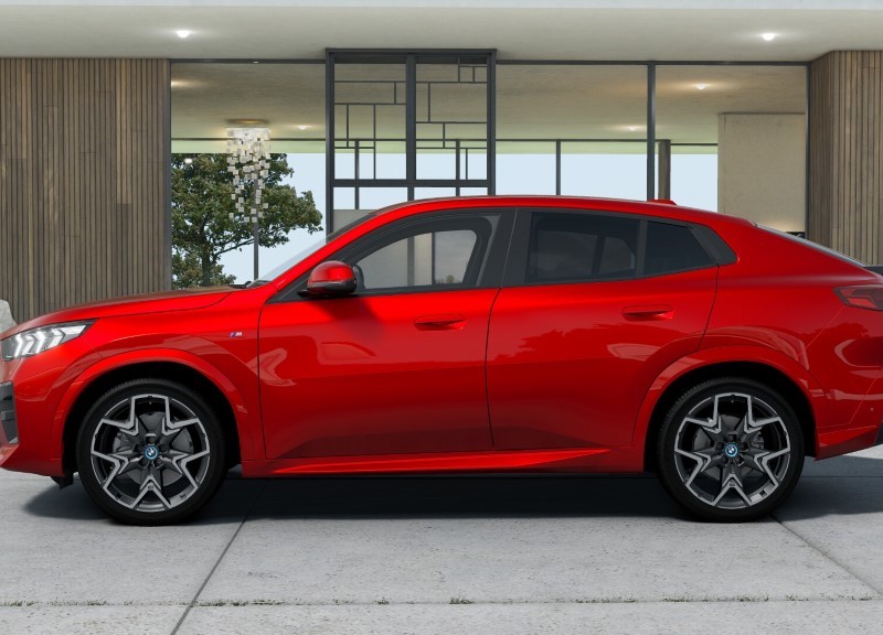  BMW iX2 150kW eDrive20 M Sport 65kWh 5dr Auto 3280853