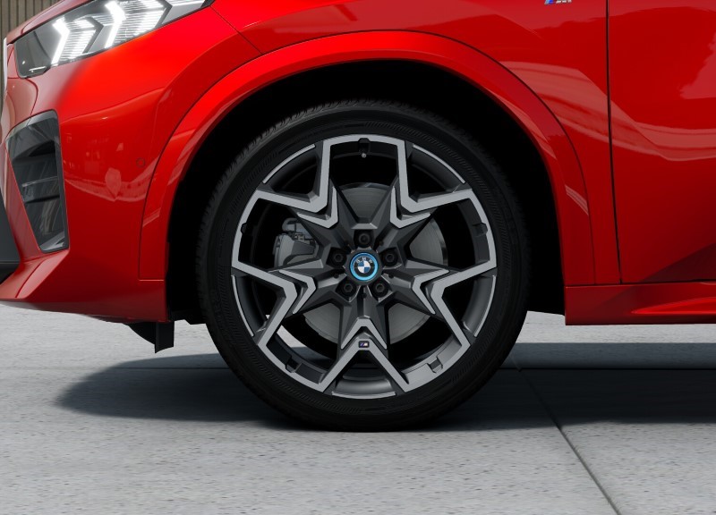  BMW iX2 150kW eDrive20 M Sport 65kWh 5dr Auto 3280852