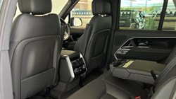 2026 (26) LAND ROVER RANGE ROVER 3.0 D300 Edition 4dr Auto 5803210