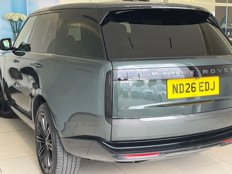 2026 (26) LAND ROVER RANGE ROVER 3.0 D300 Edition 4dr Auto 5803203