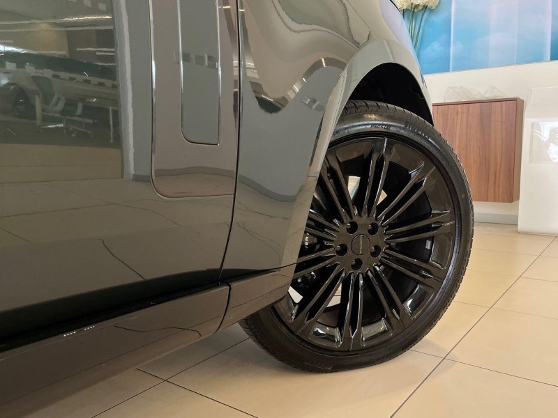 2026 (26) LAND ROVER RANGE ROVER 3.0 D300 Edition 4dr Auto 5803205