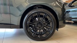 2026 (26) LAND ROVER RANGE ROVER 3.0 D300 Edition 4dr Auto 5803161