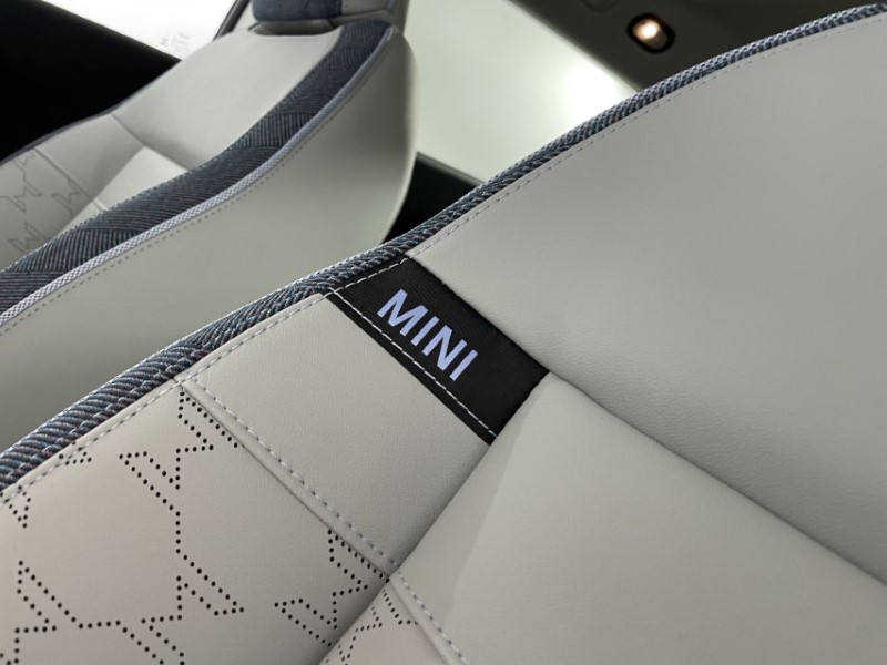  MINI COOPER 135kW E Classic [Level 2] 41kWh 3dr Auto 3382267