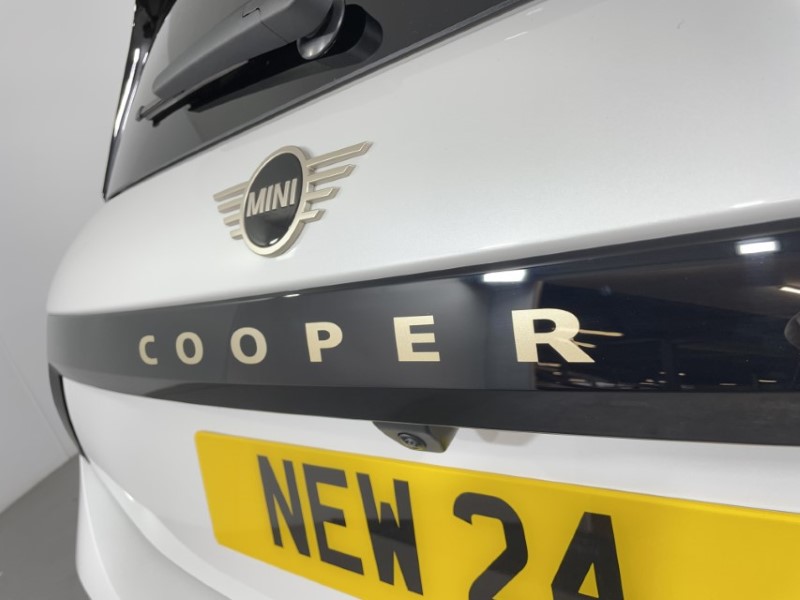  MINI COOPER 135kW E Classic [Level 2] 41kWh 3dr Auto 3382272