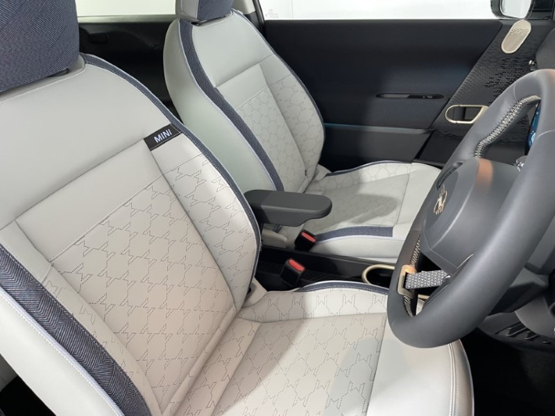  MINI COOPER 135kW E Classic [Level 2] 41kWh 3dr Auto 3382261