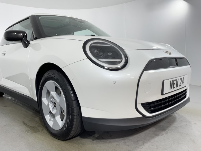  MINI COOPER 135kW E Classic [Level 2] 41kWh 3dr Auto 3382295