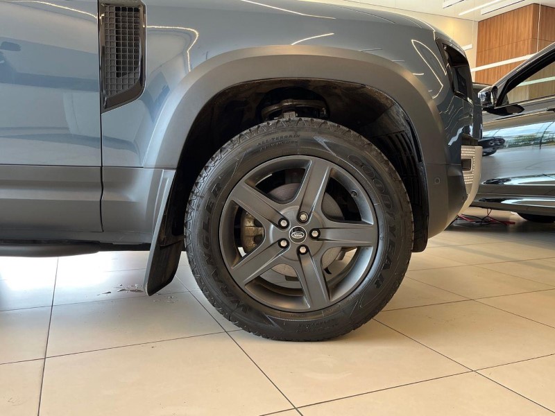 2023 (23) LAND ROVER COMMERCIAL DEFENDER 3.0 D250 Hard Top Auto 5801852