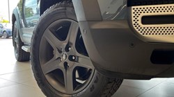 2023 (23) LAND ROVER COMMERCIAL DEFENDER 3.0 D250 Hard Top Auto 5801886