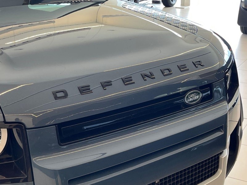 2023 (23) LAND ROVER COMMERCIAL DEFENDER 3.0 D250 Hard Top Auto 5801885
