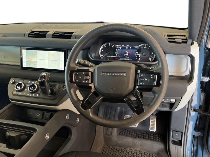 2023 (23) LAND ROVER COMMERCIAL DEFENDER 3.0 D250 Hard Top Auto 5801859