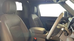 2023 (23) LAND ROVER COMMERCIAL DEFENDER 3.0 D250 Hard Top Auto 5801870