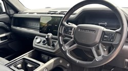 2024 (24) LAND ROVER COMMERCIAL DEFENDER 3.0 D300 Hard Top X-Dynamic HSE Auto 5612330