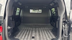 2024 (24) LAND ROVER COMMERCIAL DEFENDER 3.0 D300 Hard Top X-Dynamic HSE Auto 5612331