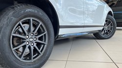 2022 (22) LAND ROVER RANGE ROVER EVOQUE 2.0 D165 R-Dynamic 5dr Auto 5821721