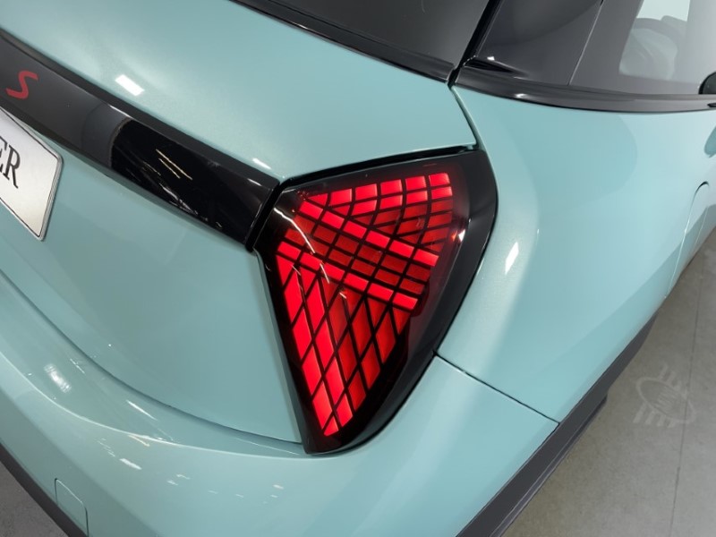  MINI COOPER 2.0 S Exclusive 3dr Auto 3310866