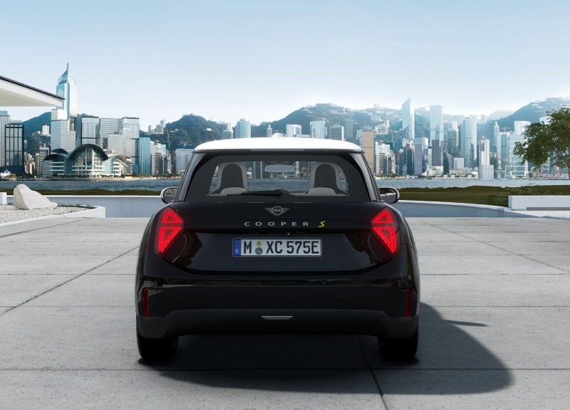  MINI COOPER 160kW SE Exclusive 54kWh 3dr Auto 3402563