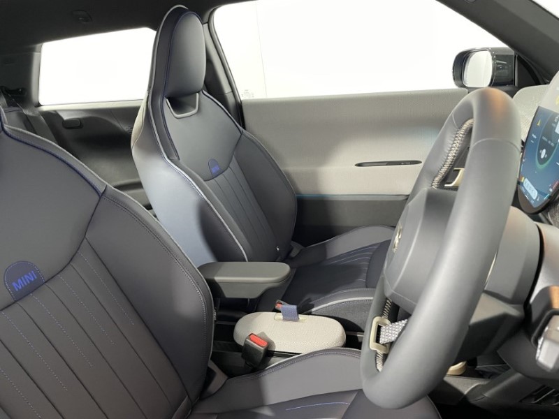  MINI COOPER 160kW SE Exclusive 54kWh 3dr Auto 3379562