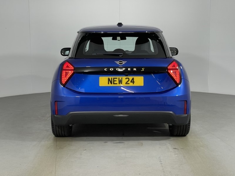  MINI COOPER 160kW SE Exclusive 54kWh 3dr Auto 3379581