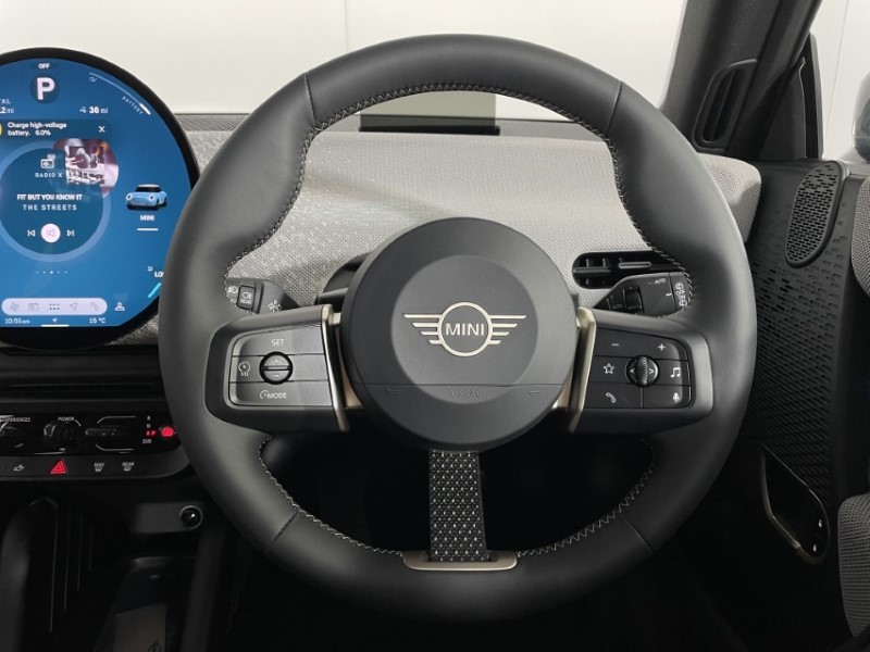  MINI COOPER 160kW SE Exclusive 54kWh 3dr Auto 3379545