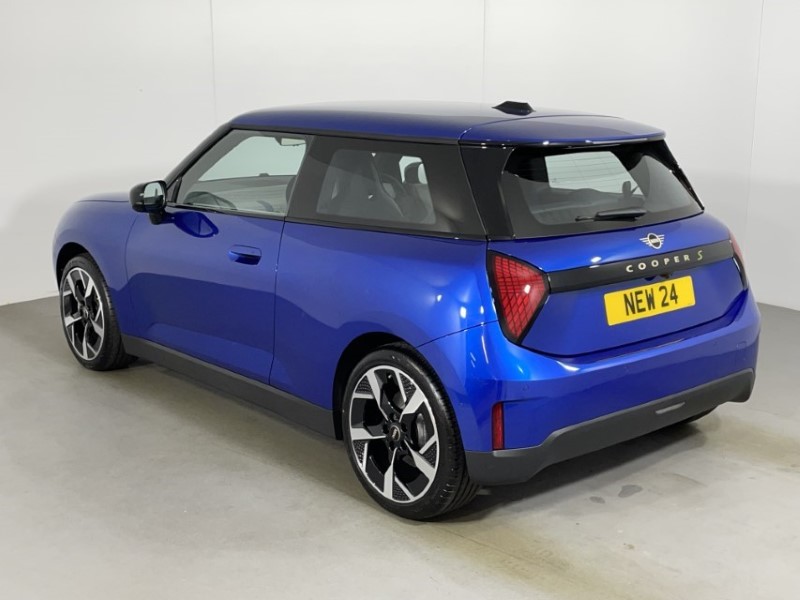  MINI COOPER 160kW SE Exclusive 54kWh 3dr Auto 3379601