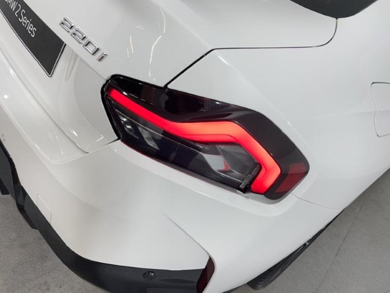  BMW 2 SERIES 220i M Sport 2dr Step Auto 3461733