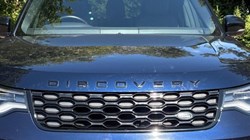 2022 (22) LAND ROVER DISCOVERY 3.0 D300 R-Dynamic HSE 5dr Auto 5647695