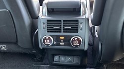 2022 (22) LAND ROVER DISCOVERY 3.0 D300 R-Dynamic HSE 5dr Auto 5647706